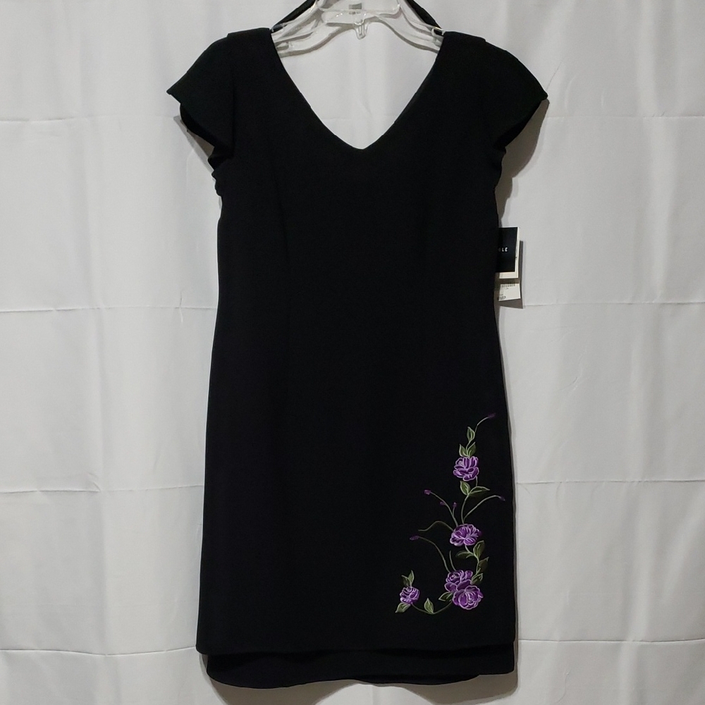 Sag Harbor Black Dress With Purple Floral Embroidery Detail. Size: 6P